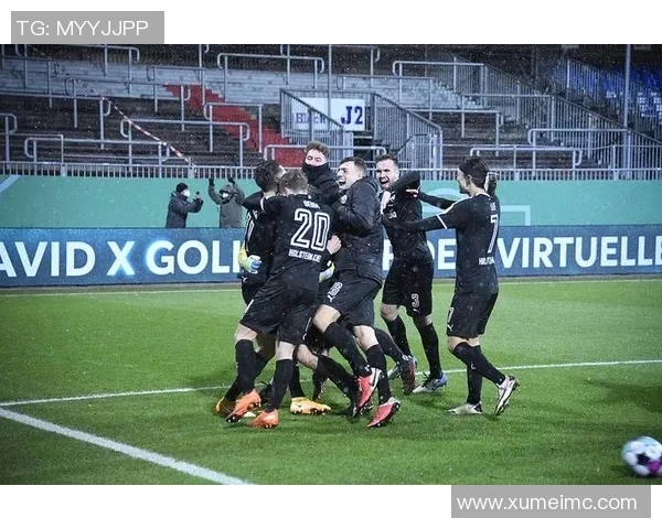 西甲精彩对决本菲卡大胜多特蒙德点球大战引发全场热潮