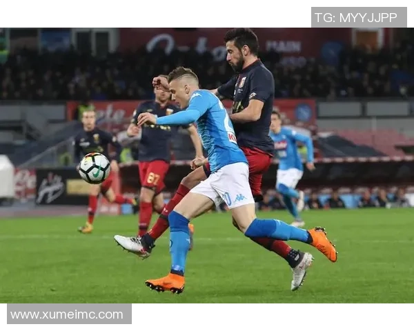 意甲激战：那不勒斯逆转里昂引发争议判罚全场沸腾