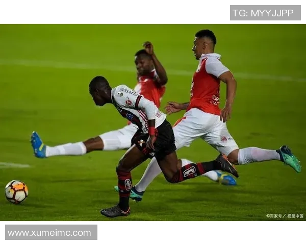 巴萨与那不勒斯友谊赛战平绝杀瞬间引发全场热议与惊叹 巴萨与那不勒斯友谊赛战平绝杀瞬间引发全场热议与惊叹